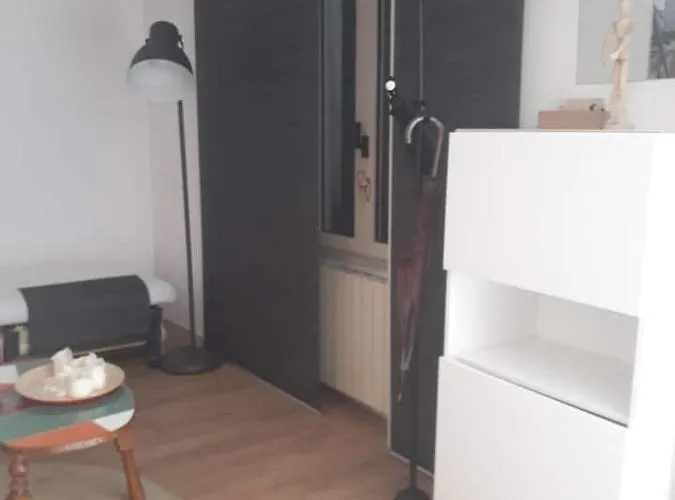 Apartment Monolocale Moderno. Recentemente Ristrutturato